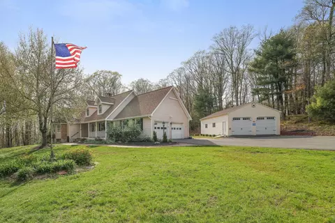 153 Erica Dr, Saylorsburg, PA 18353