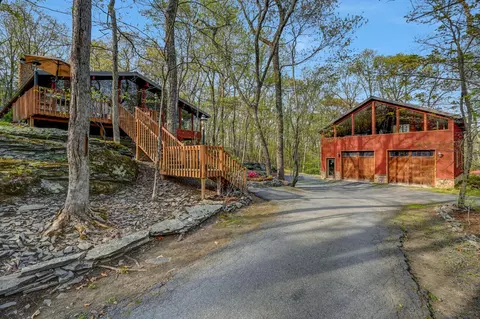 191 William Dr, East Stroudsburg, PA 18302
