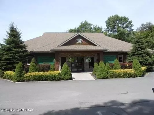  118 State Park Dr, Gouldsboro, PA 18424 photo 6