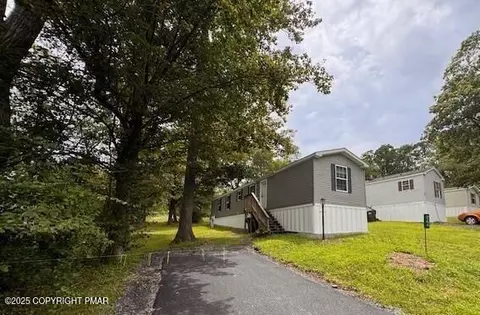 264 Birchwood Dr, Saylorsburg, PA 18353