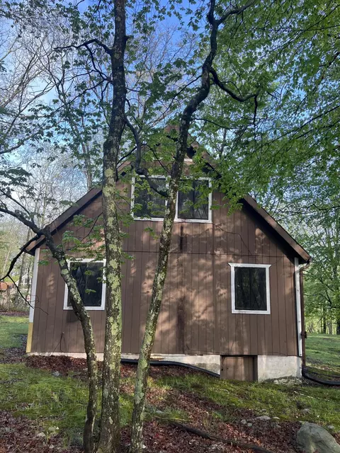 2111 Spring, Bushkill, PA 18324 photo 6