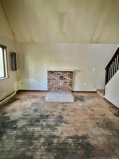 2111 Spring, Bushkill, PA 18324 photo 8