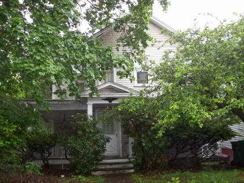 246 Washington St, East Stroudsburg, PA 18301