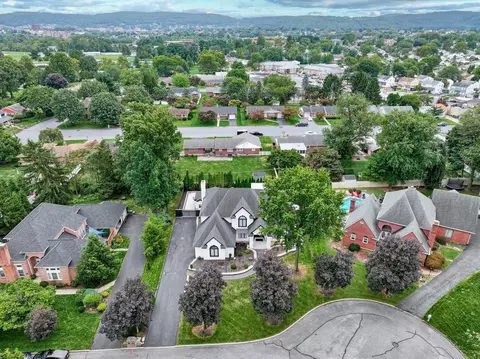 View/Area - 1231 Oakside Dr, Bethlehem, PA 18017 photo 3 of 4