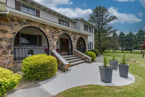 2632 Wigwam Park Rd, East Stroudsburg, PA 18301