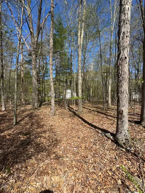 218 Charles Folly Road, Bartonsville, PA 18321