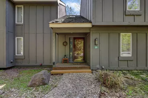 20 Freestyle, Lake Harmony, PA 18624