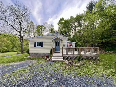 787 Meixsell Valley Rd, Saylorsburg, PA 18353
