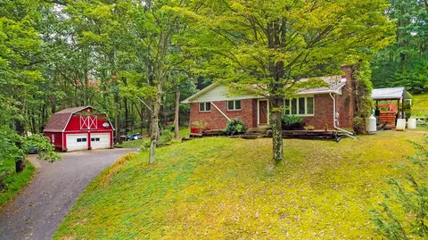 974 Meixsell Valley Rd, Saylorsburg, PA 18353