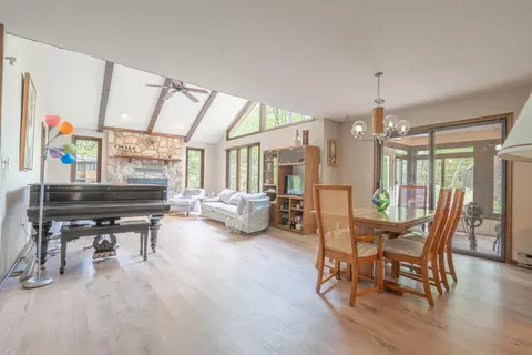Dining - 65 Maplewood Rd, Lake Harmony, PA 18624 photo 1 of 4