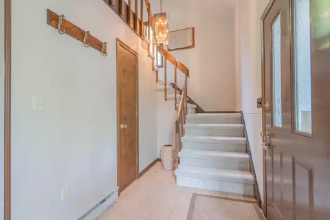 Entry Way - 65 Maplewood Rd, Lake Harmony, PA 18624 photo 1 of 1