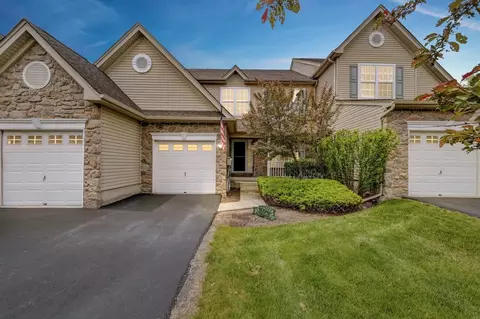 1725 Big Ridge Dr, East Stroudsburg, PA 18302