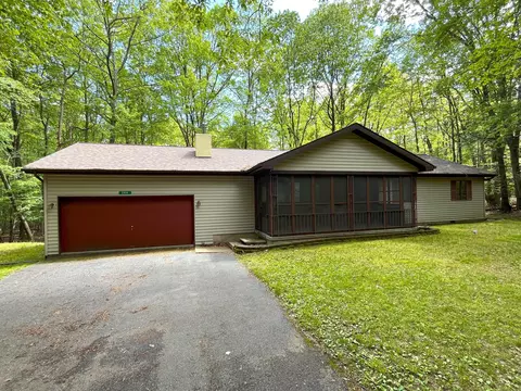 268 Kestel Dr, Kunkletown, PA 18058