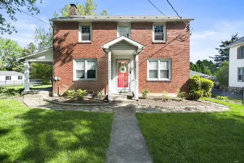 631 Main St, Tatamy, PA 18085