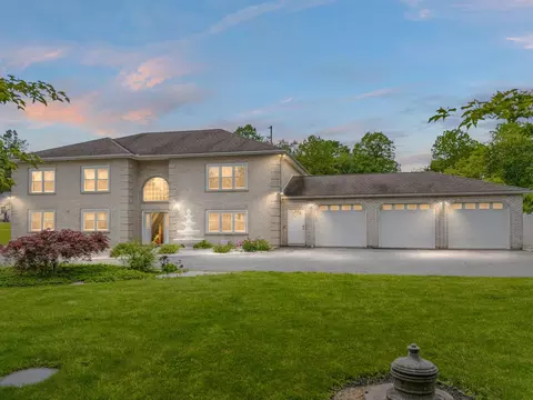 230 W Moorestown Rd, Wind Gap, PA 18091