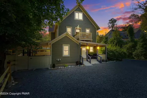 1393-1395 Pocono Blvd, Mount Pocono, PA 18344