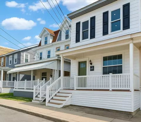 12 W 6th St, Jim Thorpe, PA 18229