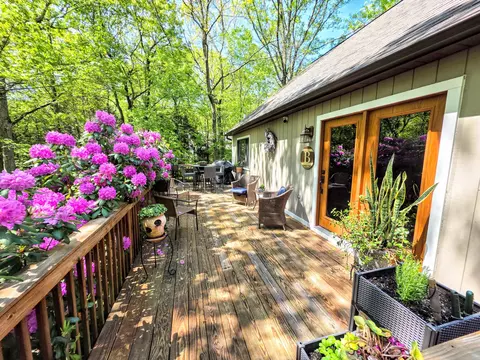 161 Piney Woods Dr, Jim Thorpe, PA 18229