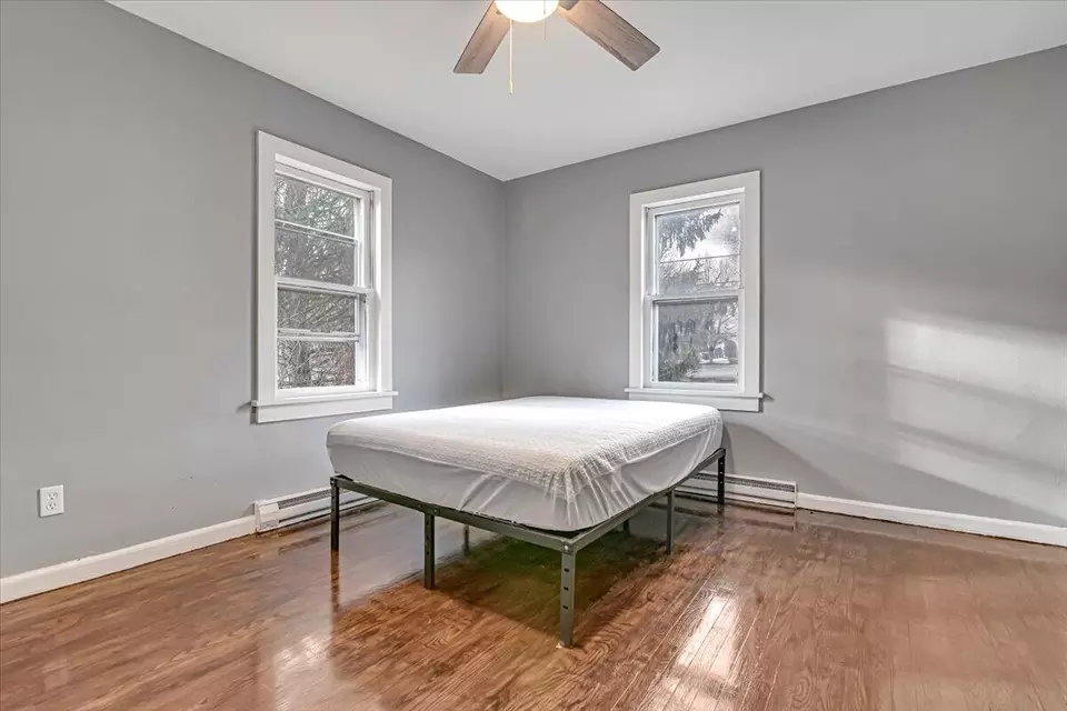 Bedroom - 175 Alger Ave, Tannersville, PA 18372 photo 1 of 3