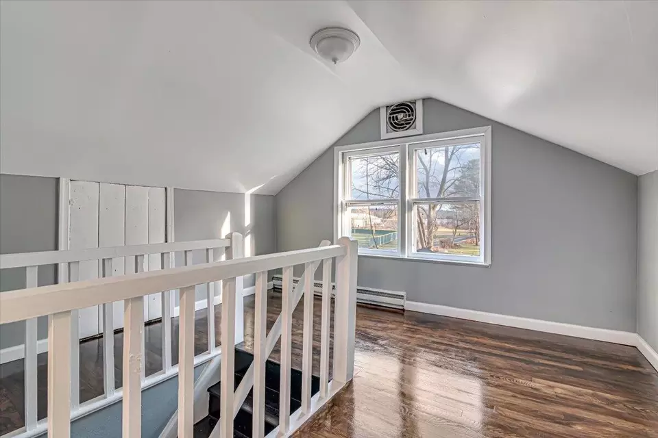 Entry Way - 175 Alger Ave, Tannersville, PA 18372 photo 5 of 5