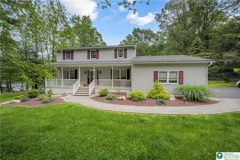 536 Mcilhaney Rd, Stroudsburg, PA 18360