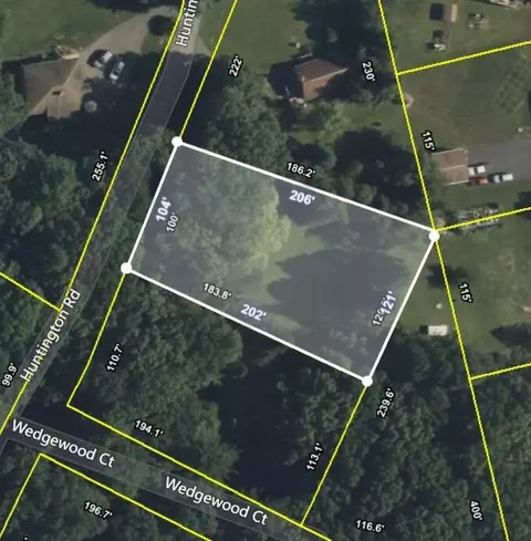 320 Huntingdon Rd, Kunkletown, PA 18058