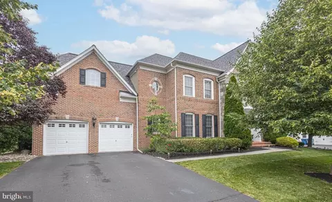 405 Hoffman Rd, Harleysville, PA 19438
