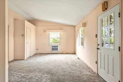 124 Willow Dr, Berwick, PA 18603 photo 6