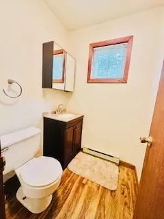 Bath - 2383 Eagle Path, Bushkill, PA 18324 photo 4 of 5