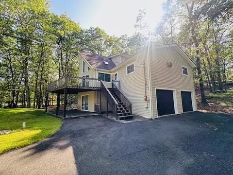 Exterior - 2383 Eagle Path, Bushkill, PA 18324 photo 2 of 15