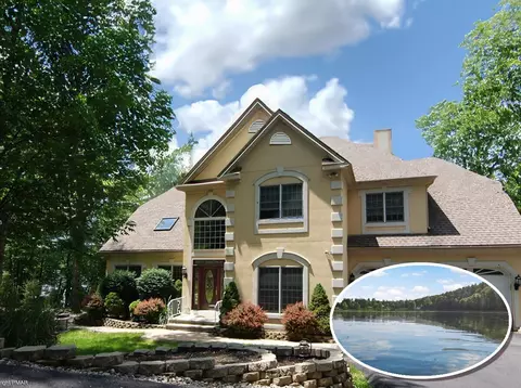 257 Eastshore Dr, East Stroudsburg, PA 18301