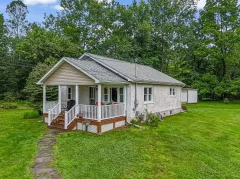 348 Race St, East Stroudsburg, PA 18301