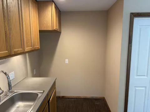 Kitchen - 2215 Delaware Ct E, Bushkill, PA 18324 photo 3 of 4