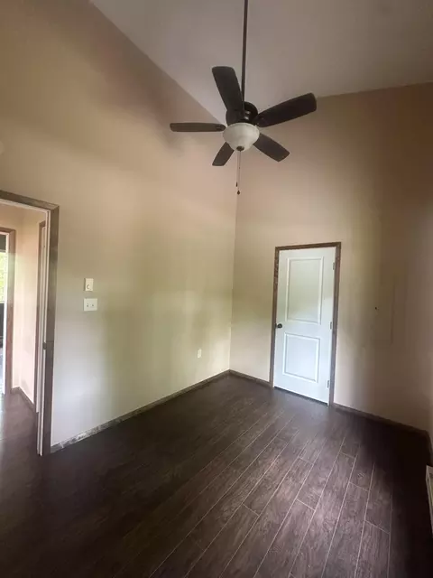 Bedroom - 2215 Delaware Ct E, Bushkill, PA 18324 photo 1 of 4