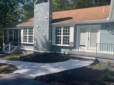 3354 Trafalgar Ave, East Stroudsburg, PA 18302