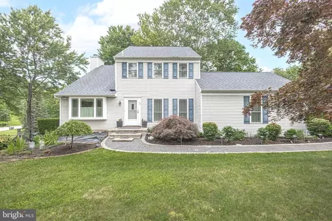 16 Kiloran Wynd Rd, Glenmoore, PA 19343