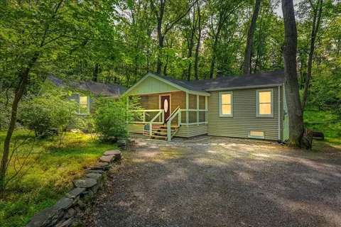 212 R Own Rd, East Stroudsburg, PA 18302