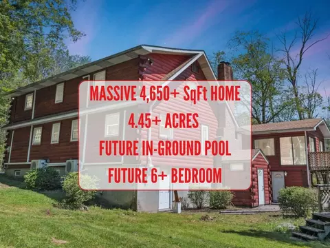 190 Robyn Ln, Pocono Lake, PA 18347