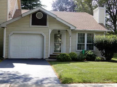111 S Kistler St, East Stroudsburg, PA 18301