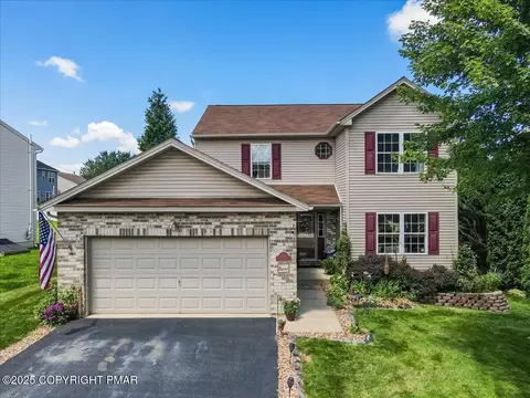 1245 Vera Dr, Easton, PA 18040