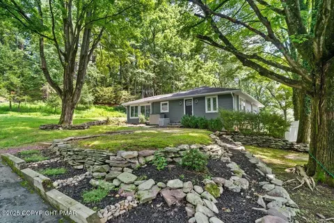 5115 Anona Rd, Stroudsburg, PA 18360