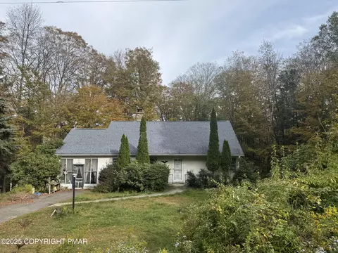 754 Carlton Rd, South Sterling, PA 18460