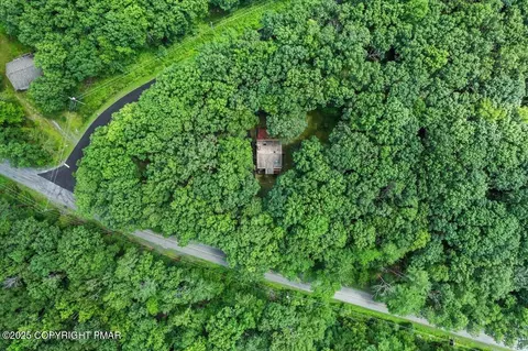View/Area - 1289 Bear Dr, Bushkill, PA 18324 photo 1 of 1