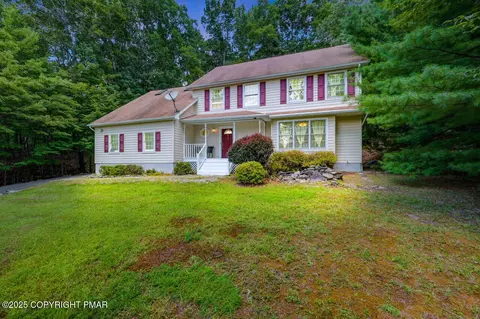 354 Eastshore Dr, East Stroudsburg, PA 18301