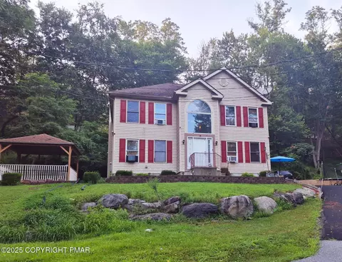 233 Edward Smith Blvd, East Stroudsburg, PA 18302