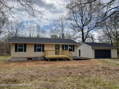 5 Kilmer Trl, Albrightsville, PA 18210