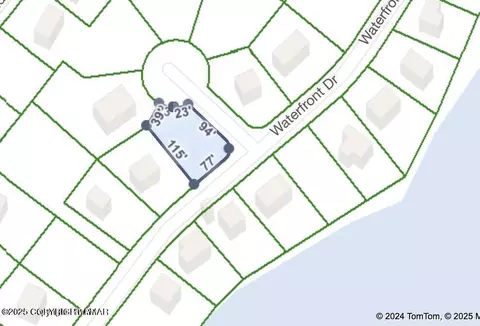 204 N 204 Waterfront Dr, Coolbaugh Township, PA 18466