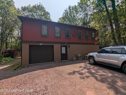 22 Wetzel Rd, Jim Thorpe, PA 18229