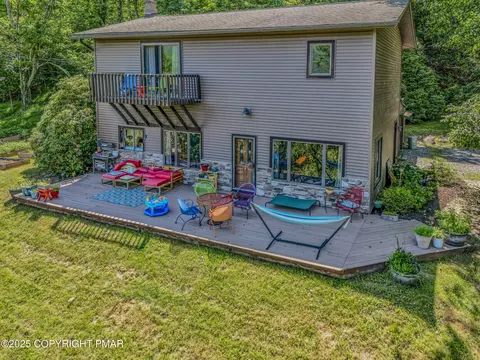 261 Hall Ln, Tunkhannock, PA 18657