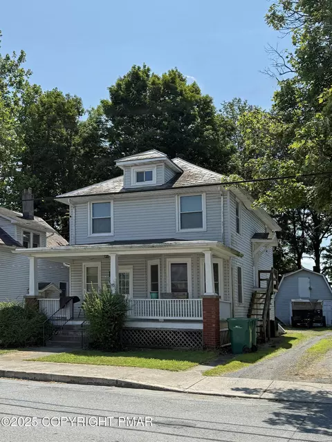 93 Henry St, East Stroudsburg, PA 18301